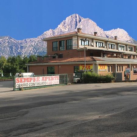 Residence La Piscina Изола-дель-Гран-Сассо-д'Италия Экстерьер фото