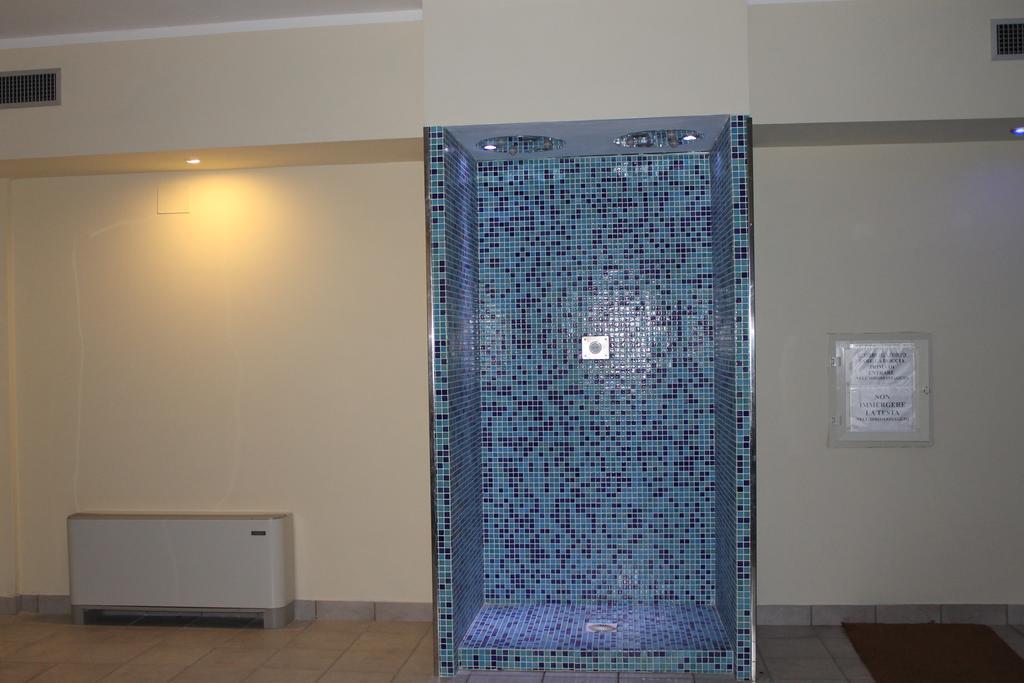 Residence La Piscina Изола-дель-Гран-Сассо-д'Италия Экстерьер фото