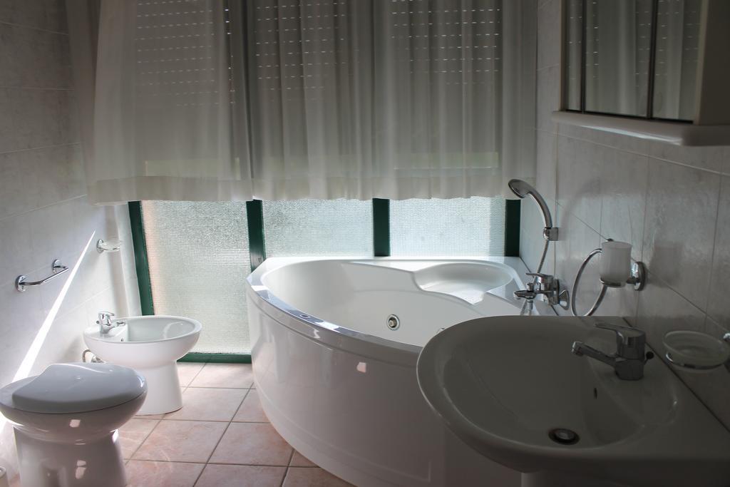 Residence La Piscina Изола-дель-Гран-Сассо-д'Италия Экстерьер фото