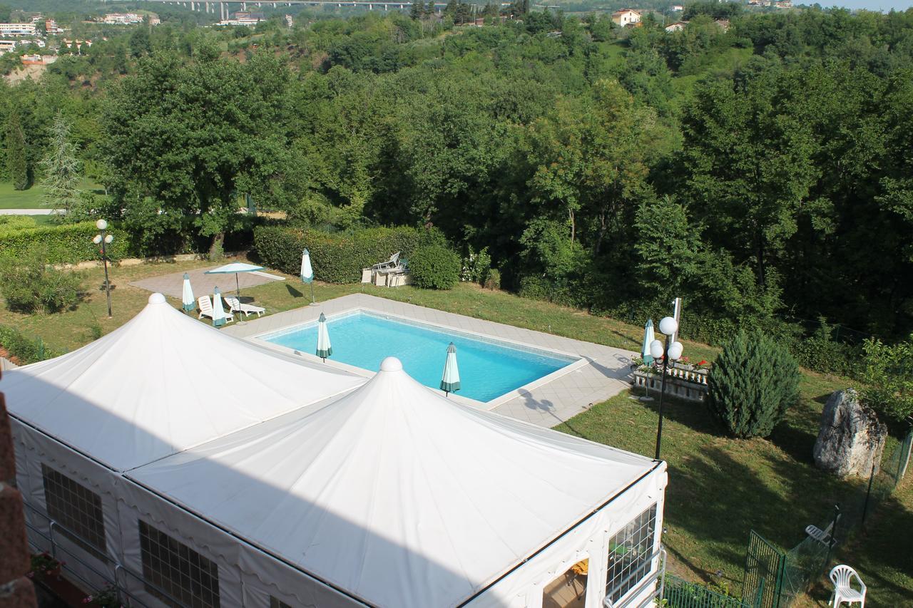 Residence La Piscina Изола-дель-Гран-Сассо-д'Италия Экстерьер фото